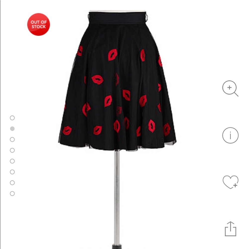 EShakti full skirt with tulle and red lips. 4X